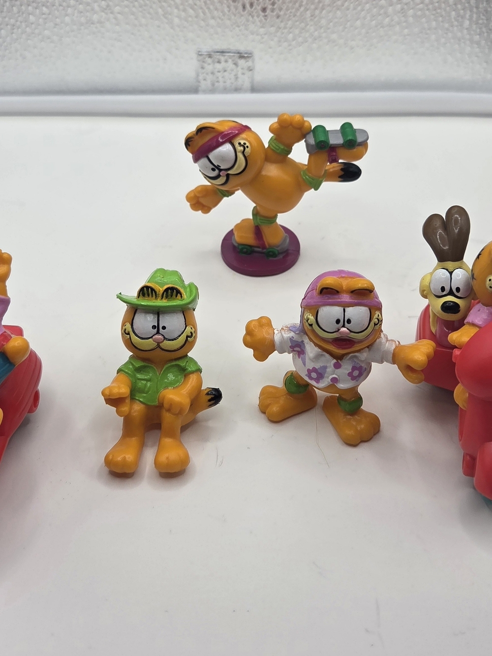 Vintage 1978/1980 Garfield and Odie Figurines. Lot of 7